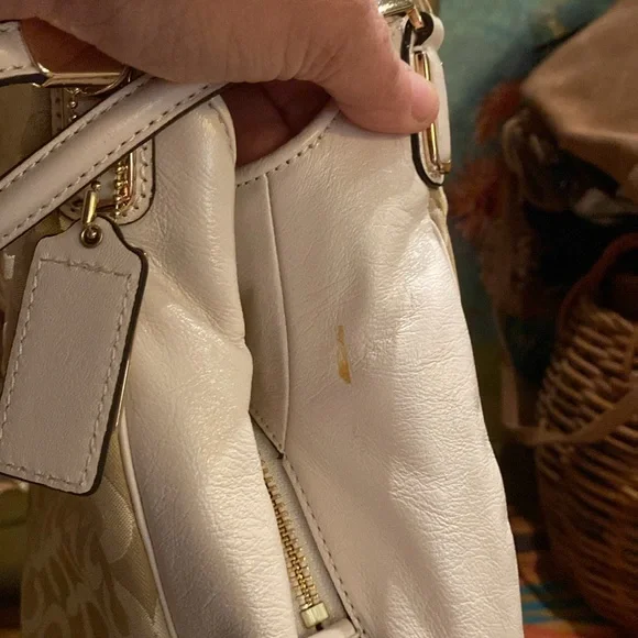 Coach Madison Phoebe Op Art Sateen Bag Purse 26448 Light Khaki Champagne Pink.